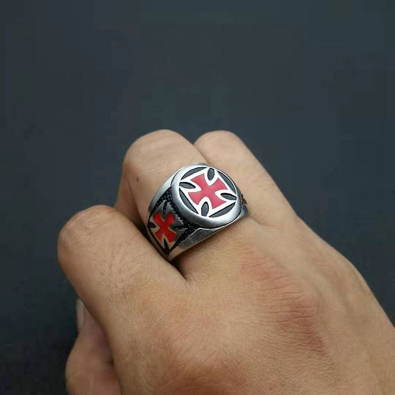 Bague  Homme en acier inoxydable Croix rouge des Templiers