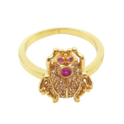 Bague en forme de scarabée plaqué or en zircon cubique vue dessus