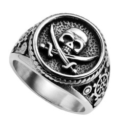 Bague chevalière Pirate Ce crâne de Pirate avec double sabre croisé vue dessus