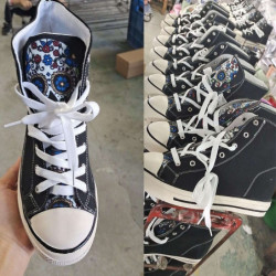 Baskets montantes tête de mort Santa Muerte en toile - Unisexe !