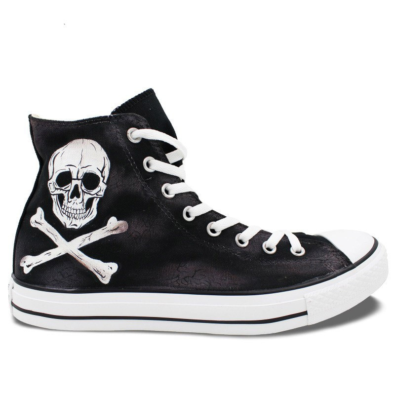 Chaussure tête de mort montant en toile pour hommes personnalisées Pirates Jolly Rogers - modèle 1