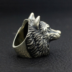 Bague Tête de loup Nordique Viking en acier inoxydable 316L  vue côté