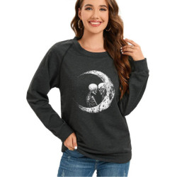 Magnifique Sweatshirt squelettes Pierrot la lune!