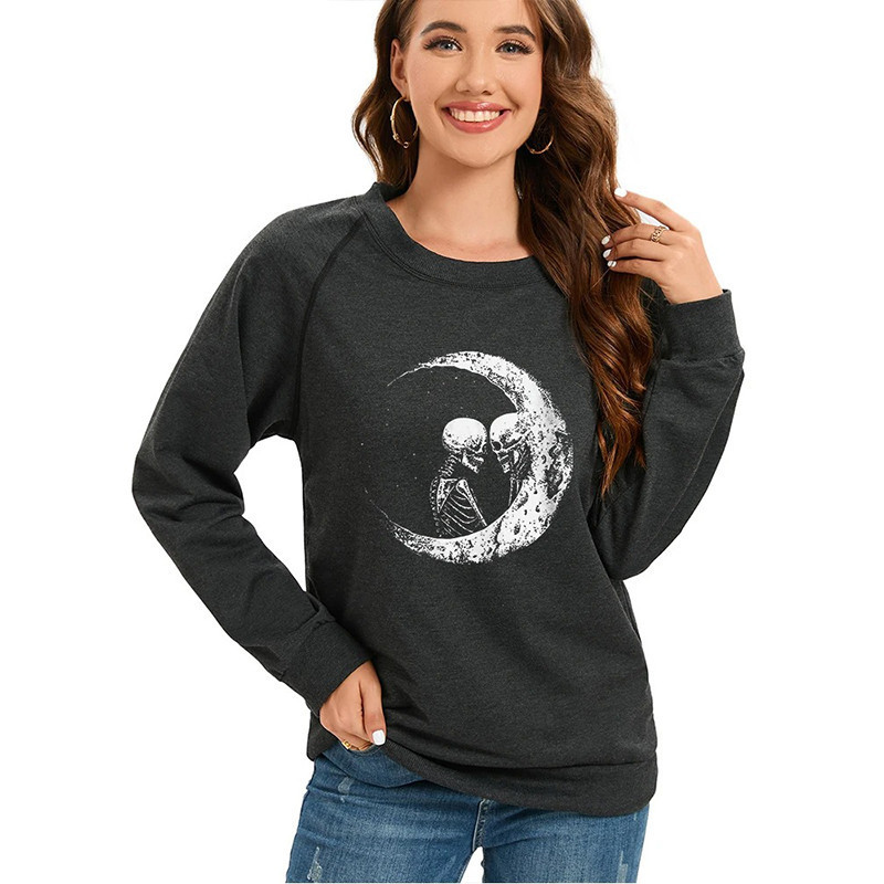 Magnifique Sweatshirt squelettes Pierrot la lune!