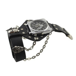 Montre Bracelet Tête de Mort Crane de Pirate Steampunk