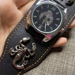 Détails Montre Bracelet Tête de Mort Crane Scorpion