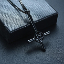 magnifique Pendentif anti christ runique