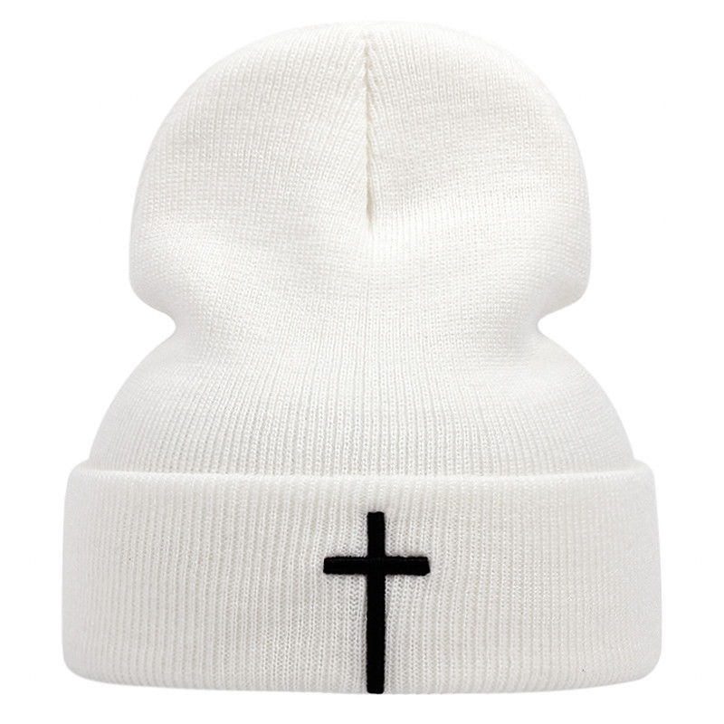 Bonnet à Croix Chrétienne Élégant - Noir & Blanc Disponible