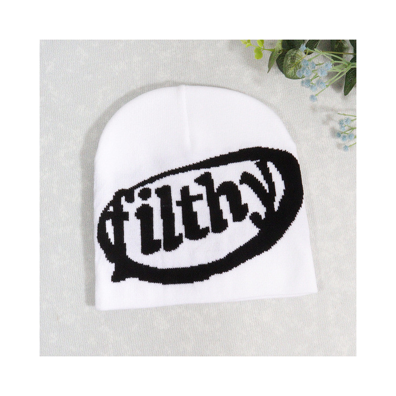 Bonnet avec inscription Filthy Modèle Blanc