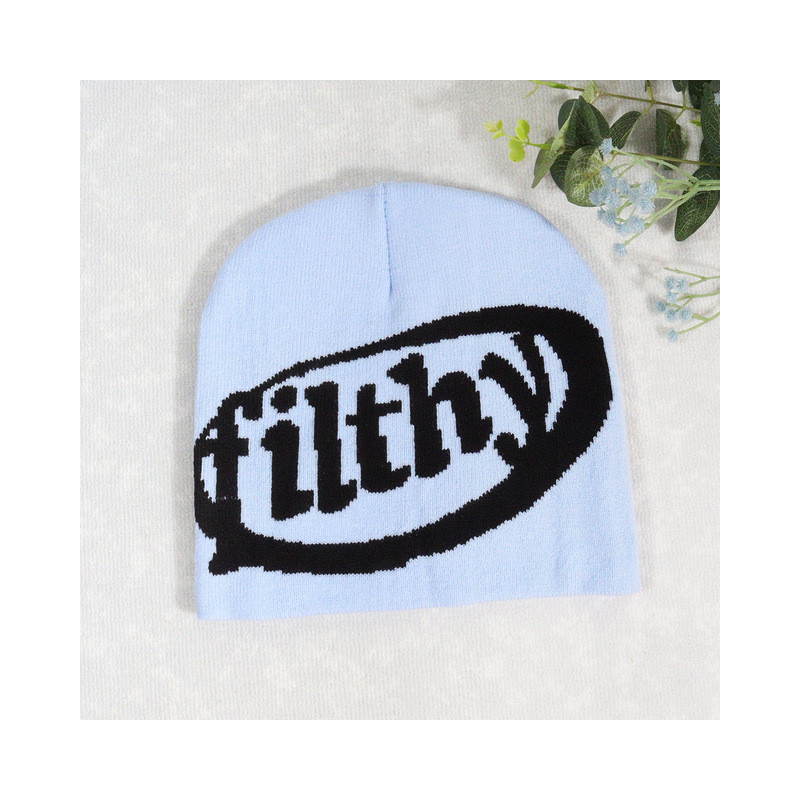 Bonnet avec inscription Filthy Modèle Bleu Ciel