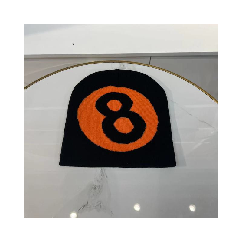 Bonnet en Tricot avec Boule de Billard Numéro 8 Couleur Orange