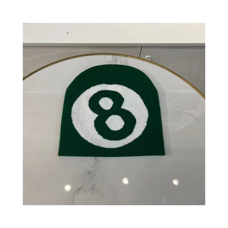 Bonnet en Tricot avec Boule de Billard Numéro 8 Couleur Vert