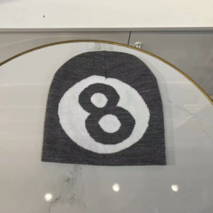 Bonnet en Tricot avec Boule de Billard Numéro 8 Couleur Gris Foncé