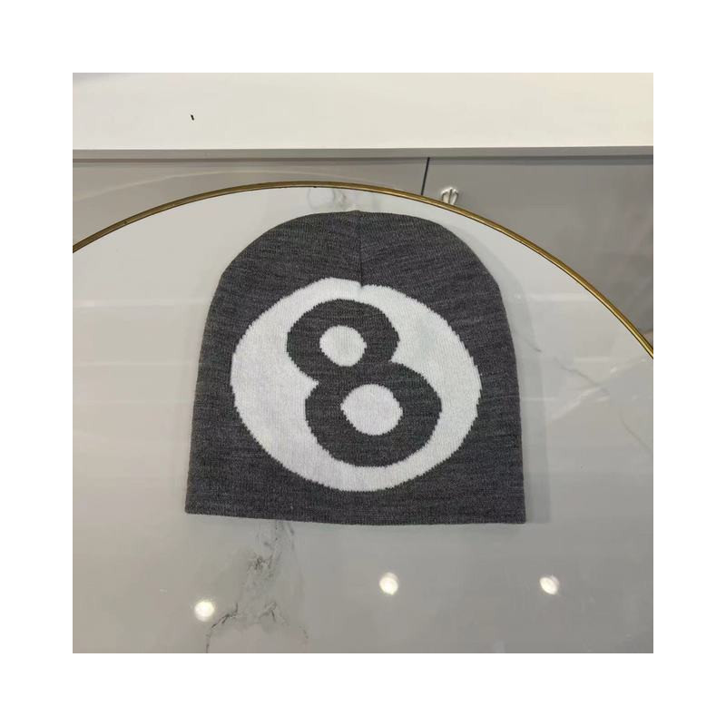 Bonnet en Tricot avec Boule de Billard Numéro 8 Couleur Gris Foncé