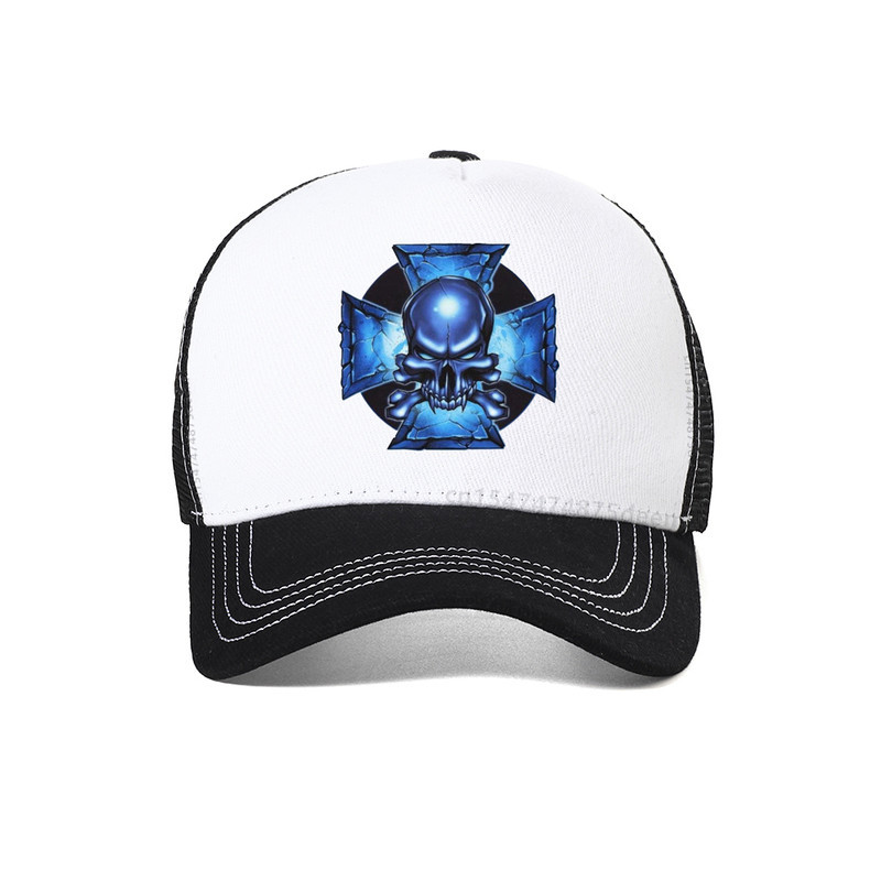 Casquette Tête de Mort Crâne Maléfique Croix de Fer Blanc