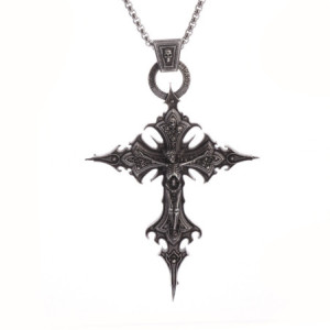 Pendentif Collier Tête de Mort Gothique "Croix Sombre"