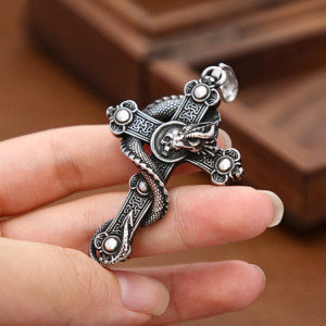 Pendentif Collier Tête de Mort Dragon Gothique - Bijou Gothique Unique