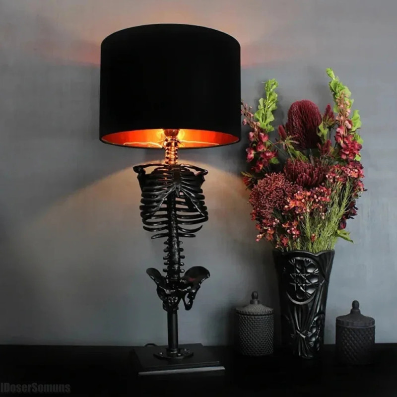 Lampe de Salon Tête de Mort Corps Squelette