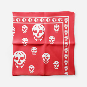 Foulard Tête de Mort en Mousseline de Soie - Dégradé de Rouge - 74x74