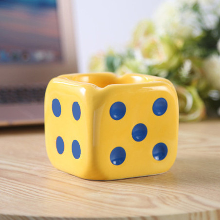 Cendrier en Forme de dés en céramique Jaune