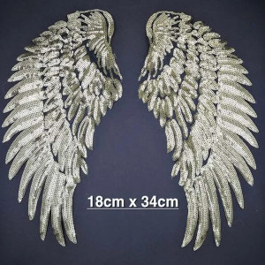 les dimensions Grand Patch Brodé Ailes d'Ange Strass Paillettes -18cm x 34cm