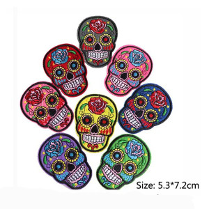 les dimensions Lot de 6 patchs Crânes Méxicains - Couleurs aléatoires