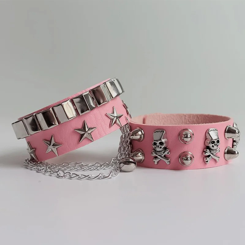 Bracelet Tête de Mort Punk Rock Double avec Crânes et étoiles couleur rose