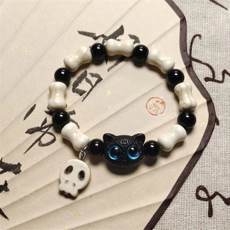 Bracelet Tête de Mort Gothique Chic Crâne et Chats Sorcéllerie avec Perles en céramique model 2