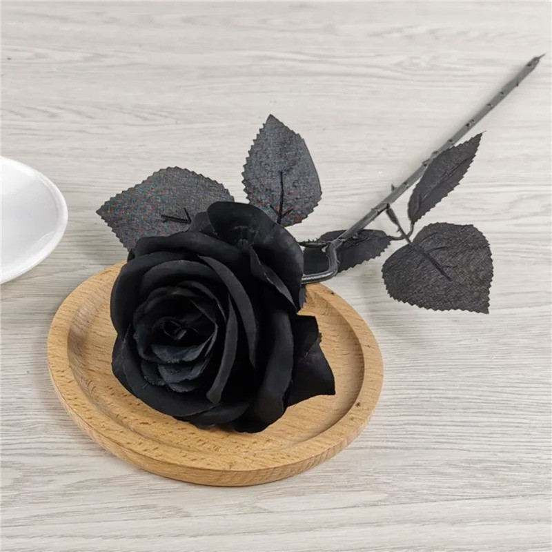 Détails Décoration Gothique Chic Bouquet de Roses Noir - bouquet 6 pièces