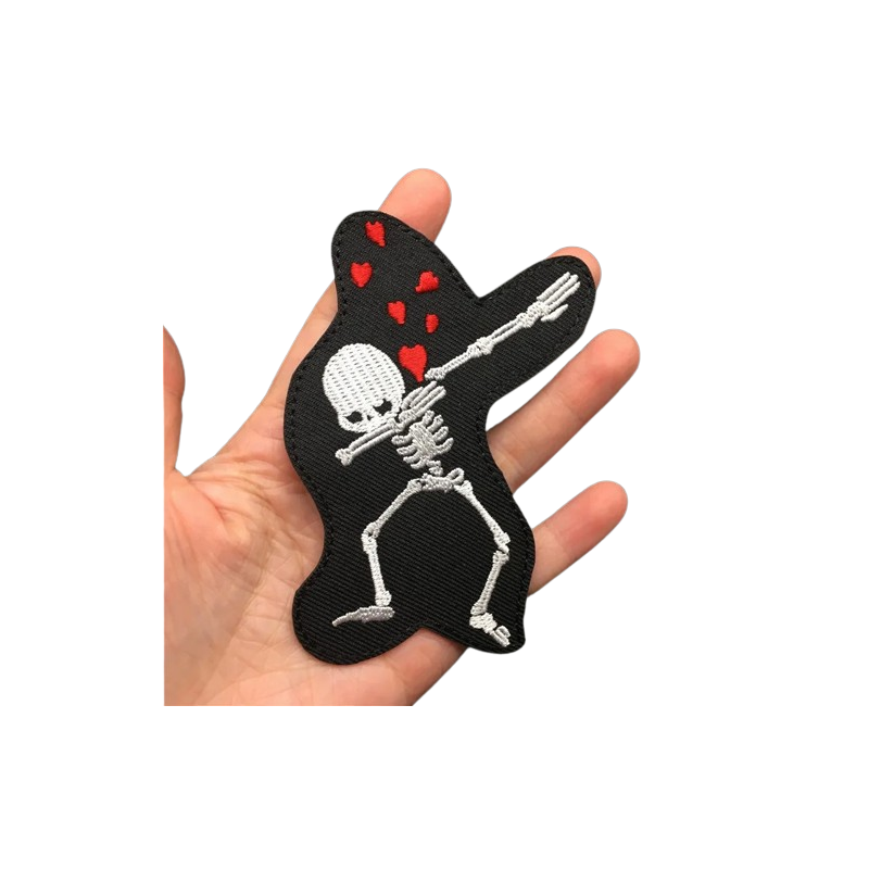 Magnifique Patch Brodé Tête de Mort Squelette Dab et coeur