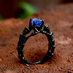 Bague Tête de Mort Squelettes enlacés Avec Pierre - couleur noir pierre bleue