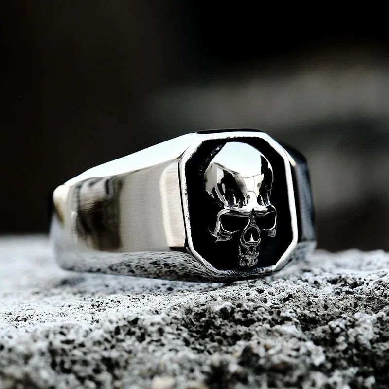 Bague Tête de Mort Anneau Acier Inoxydable avec Crâne -argent