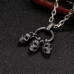 Détails Collier Pendentif Tête de Mort Anneau de Trio de Crânes