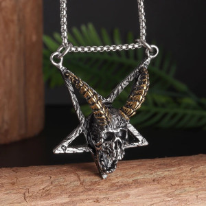 Magnifique Collier Pendentif Gothique Baphomet Hurlant