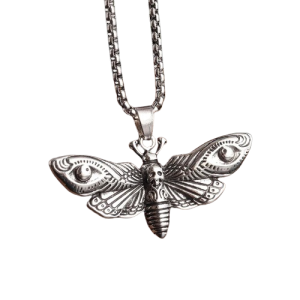 Collier Pendentif Tête de Mort Crâne Papillon de Nuit