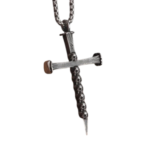 Collier Pendentif Tête de Mort Poignard Crânes épée du Christ