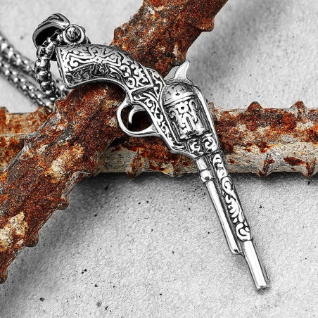 Collier Pendentif Pistolet - Style Urbain en Acier Inoxydable