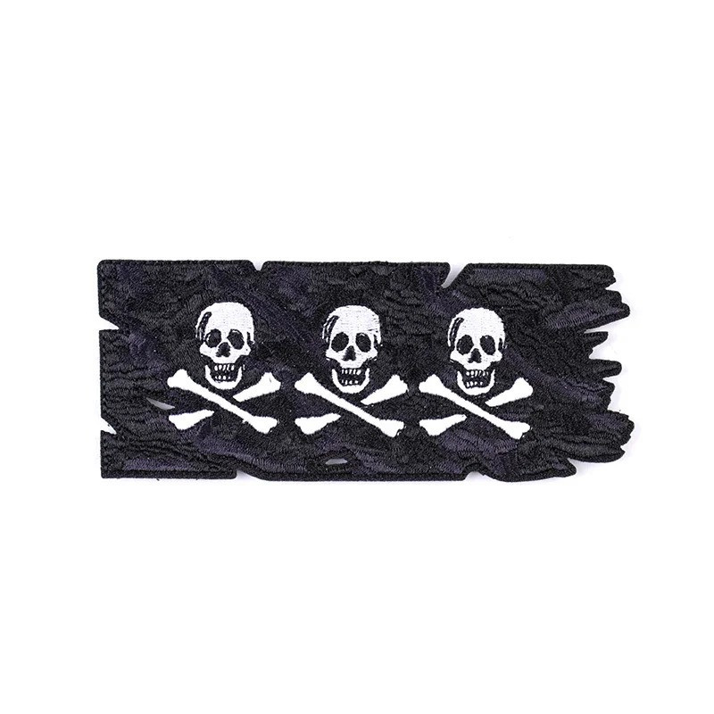 Patch Badge Pirates Trio de Crânes - 11.8 cm x 4.8 cm