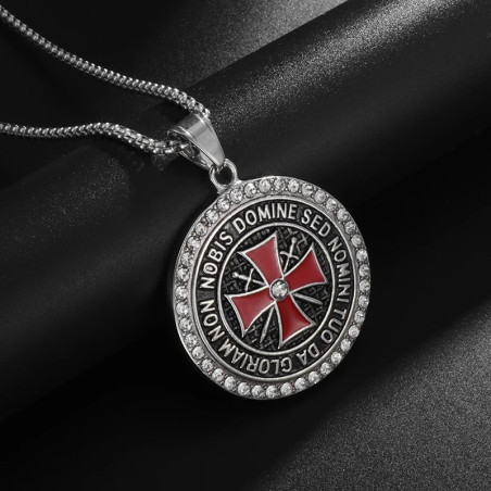 Pendentif Croix des Templiers "Nobis Domine" avec Pierres Brillantes couleur argent