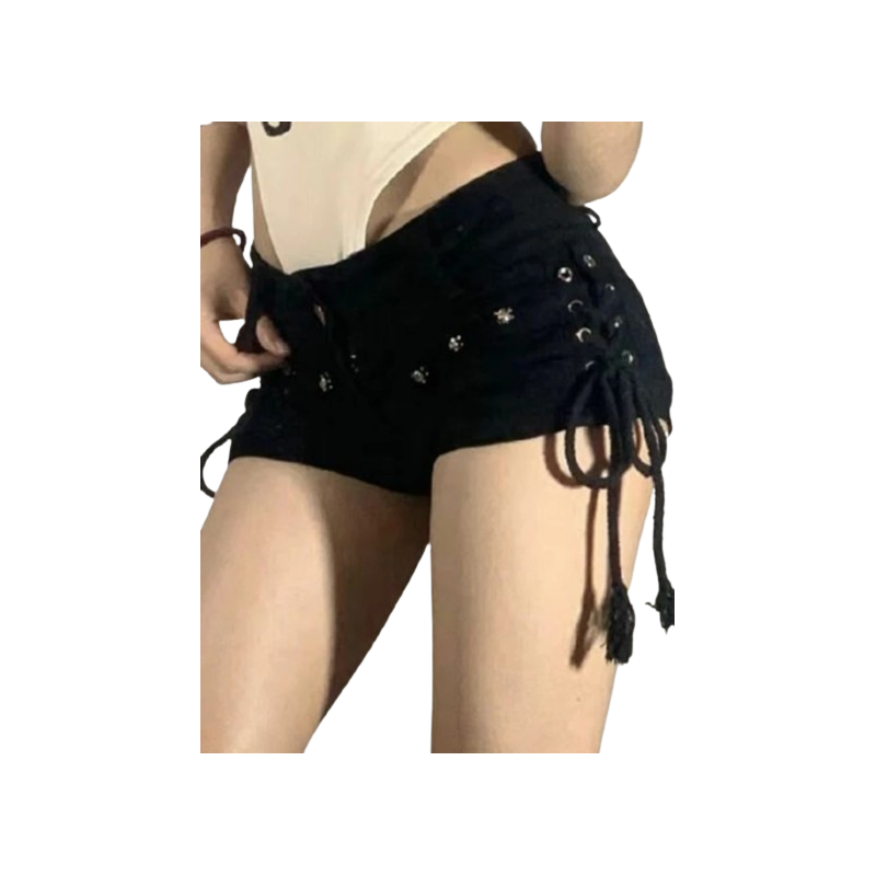 Short Gothique en Jean Noir