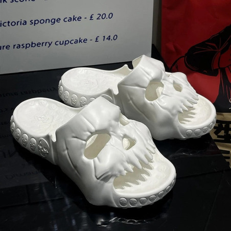 Chaussures Tête de Mort Monstrueuse Unisexe couleur blanc