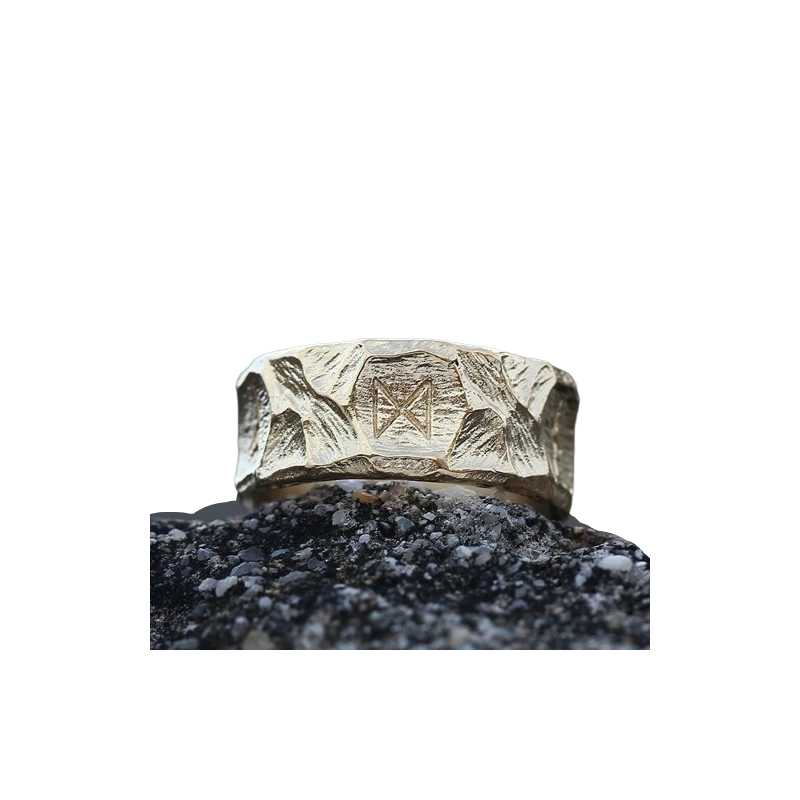 détails de la Bague Viking Gardien de Thor