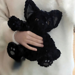 Vue détaillée de la Peluche Petit Chat Noir Gothique Tout Mignon