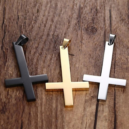Croix anti christ en acier inoxydable avec collier metal