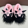 Pantouffles Gothique Baphomet en peluche - noir ou rose ! avant cote