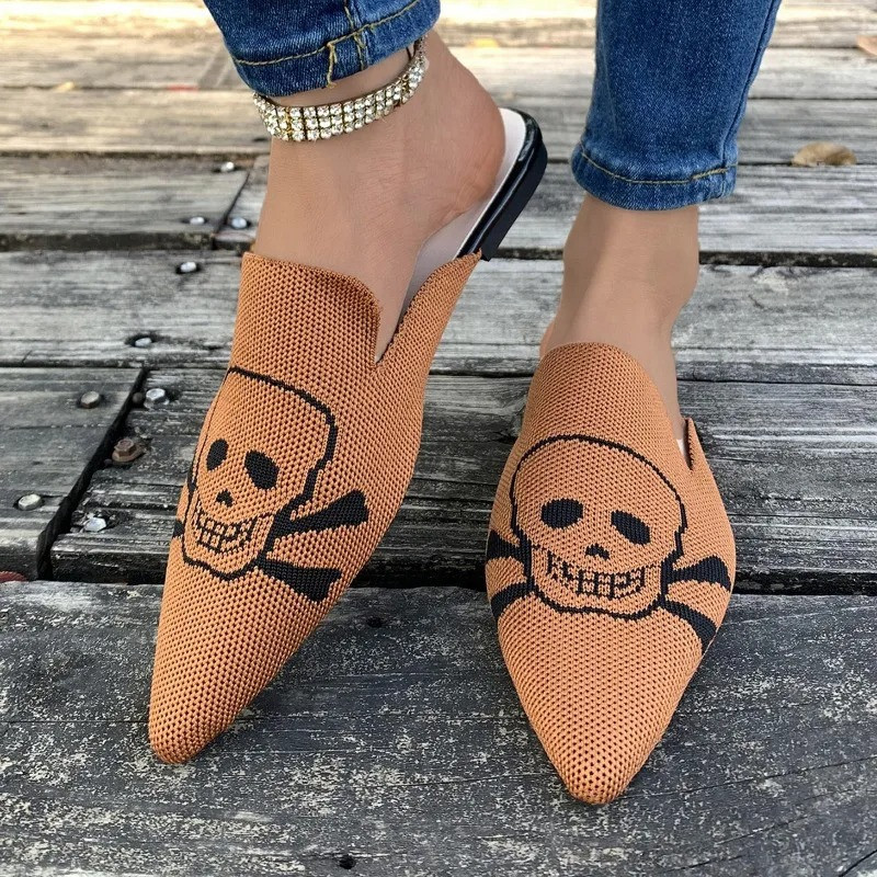 Sandales Tête de Mort mofit Skull Mules à talons bas pour femmes couleur beige