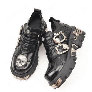 Chaussures Gothiques à Plateforme pour Femme motif Tête de Mort Skull et Flammes de Cuir