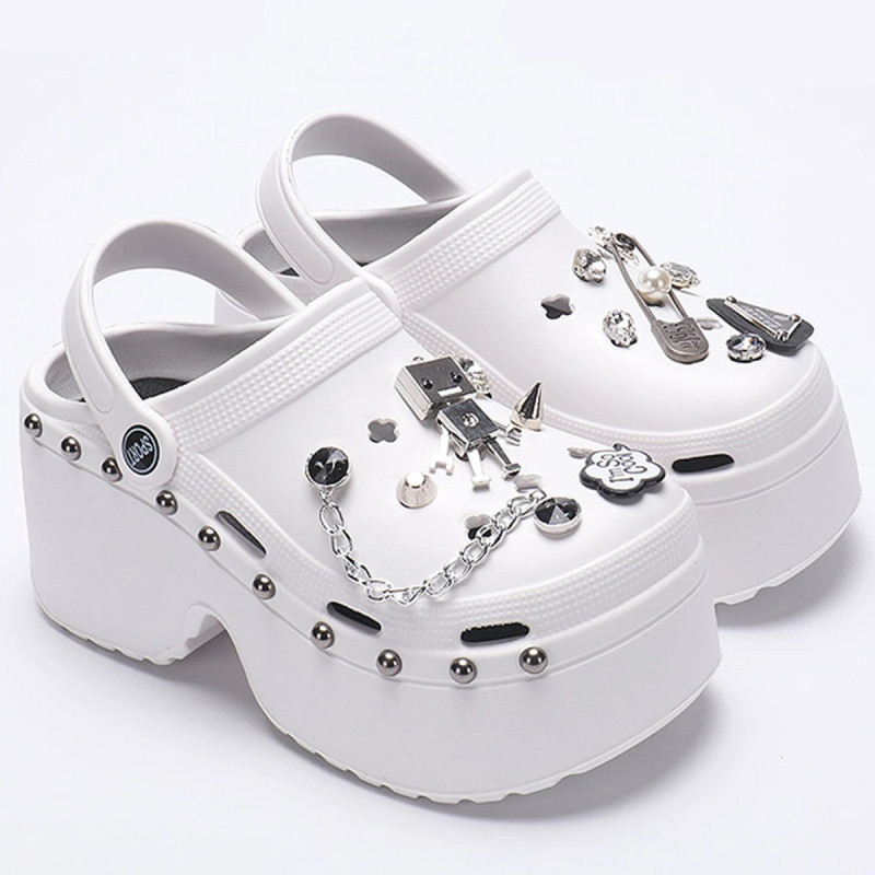 Sabots d'extérieur Gothiques Chic à plateforme pour femme couleur blanc