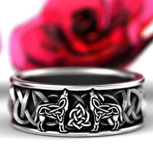 Bague Viking avec loups hurlants