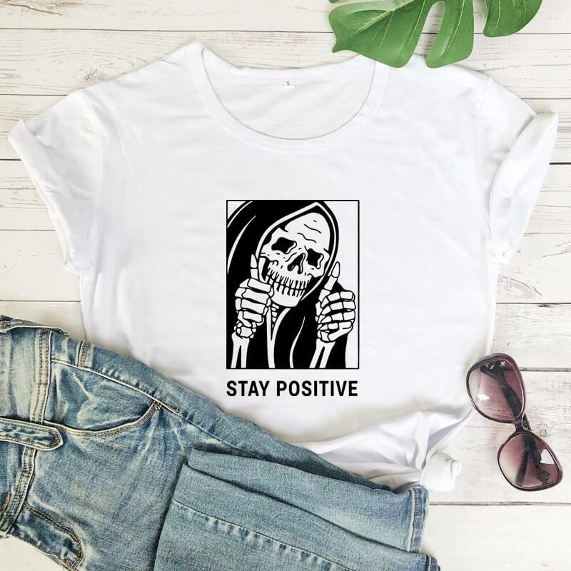 T-shirt Tête de Mort Stay Positive avec Squelette Heureux - Couleur Blanc